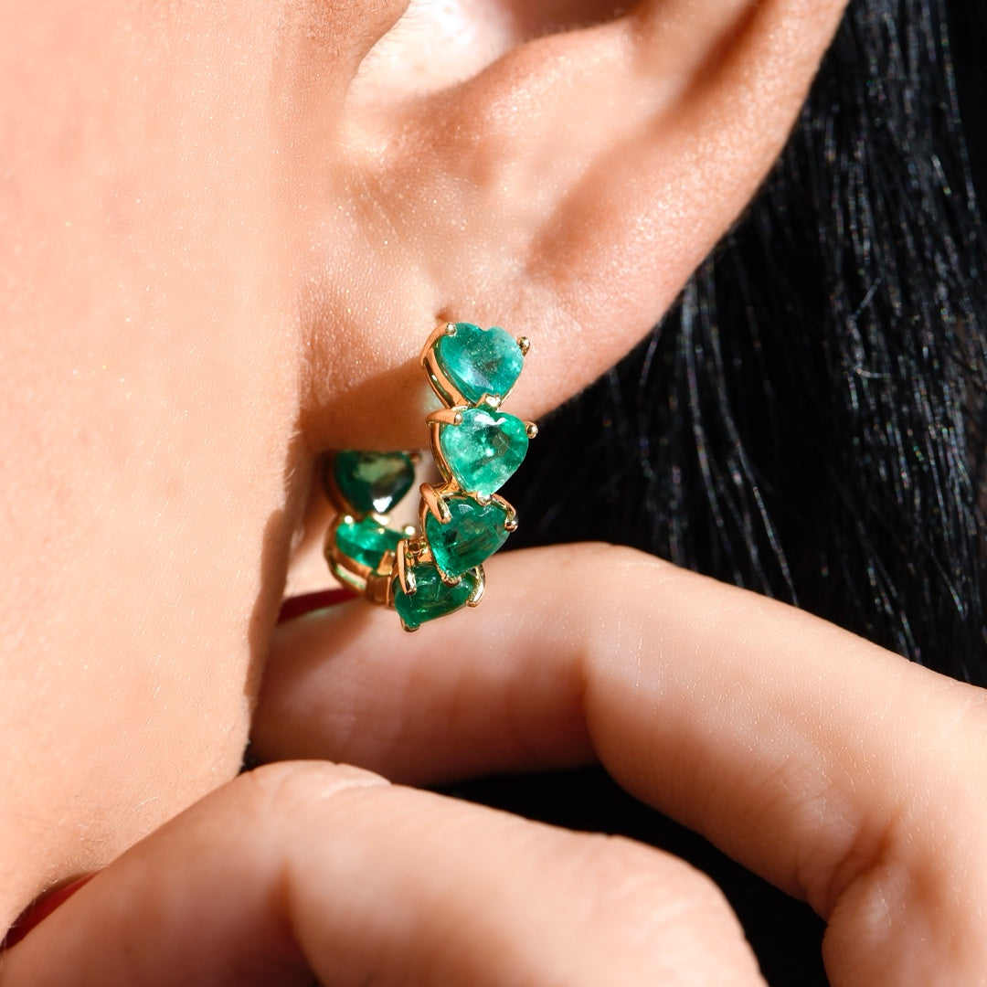 18K YELLOW GOLD MINI EMERALD LOVE HOOP EARRINGS